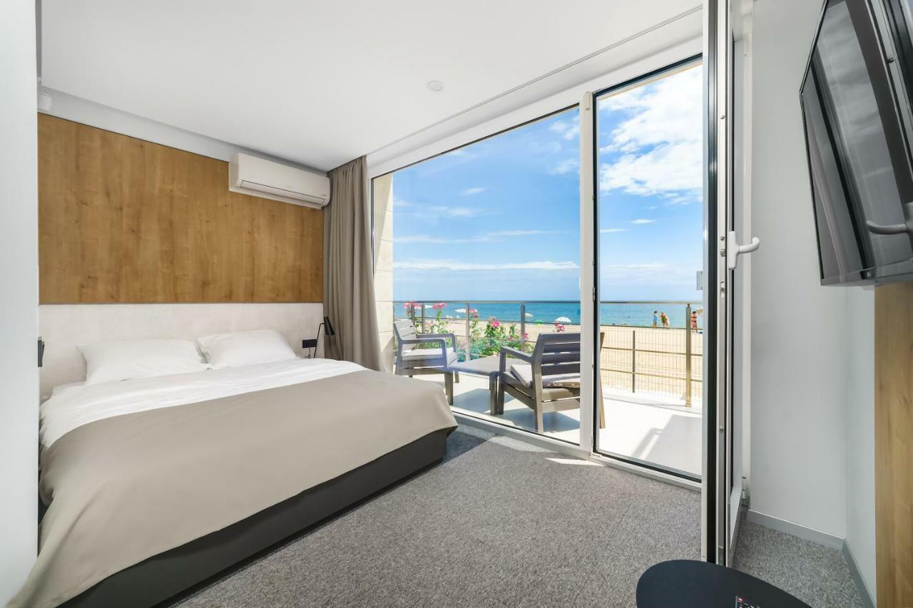 Poseidon Deluxe Перша Лінія З Басейном Apartman Odessza Kültér fotó