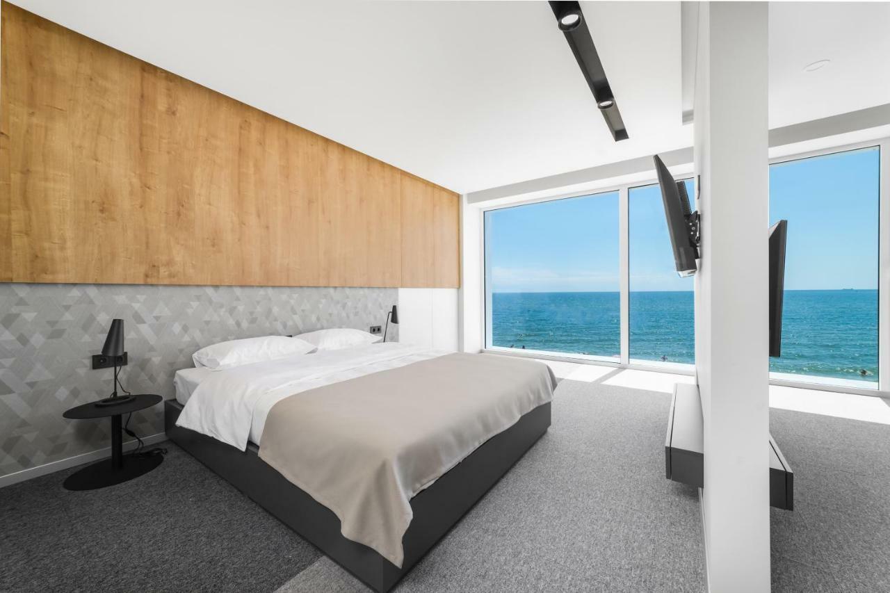 Poseidon Deluxe Перша Лінія З Басейном Apartman Odessza Kültér fotó