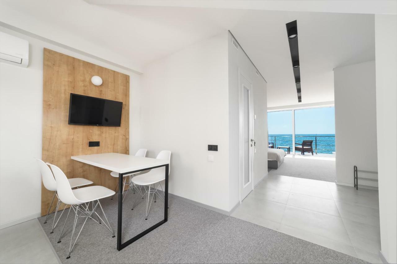 Poseidon Deluxe Перша Лінія З Басейном Apartman Odessza Kültér fotó